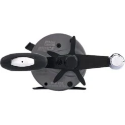Abu Garcia Ambassadeur Catfish Pro Round Baitcast Reel - 1571257 -Sports Store ambassadeur catfish pro round baitcast reel 1571257 3