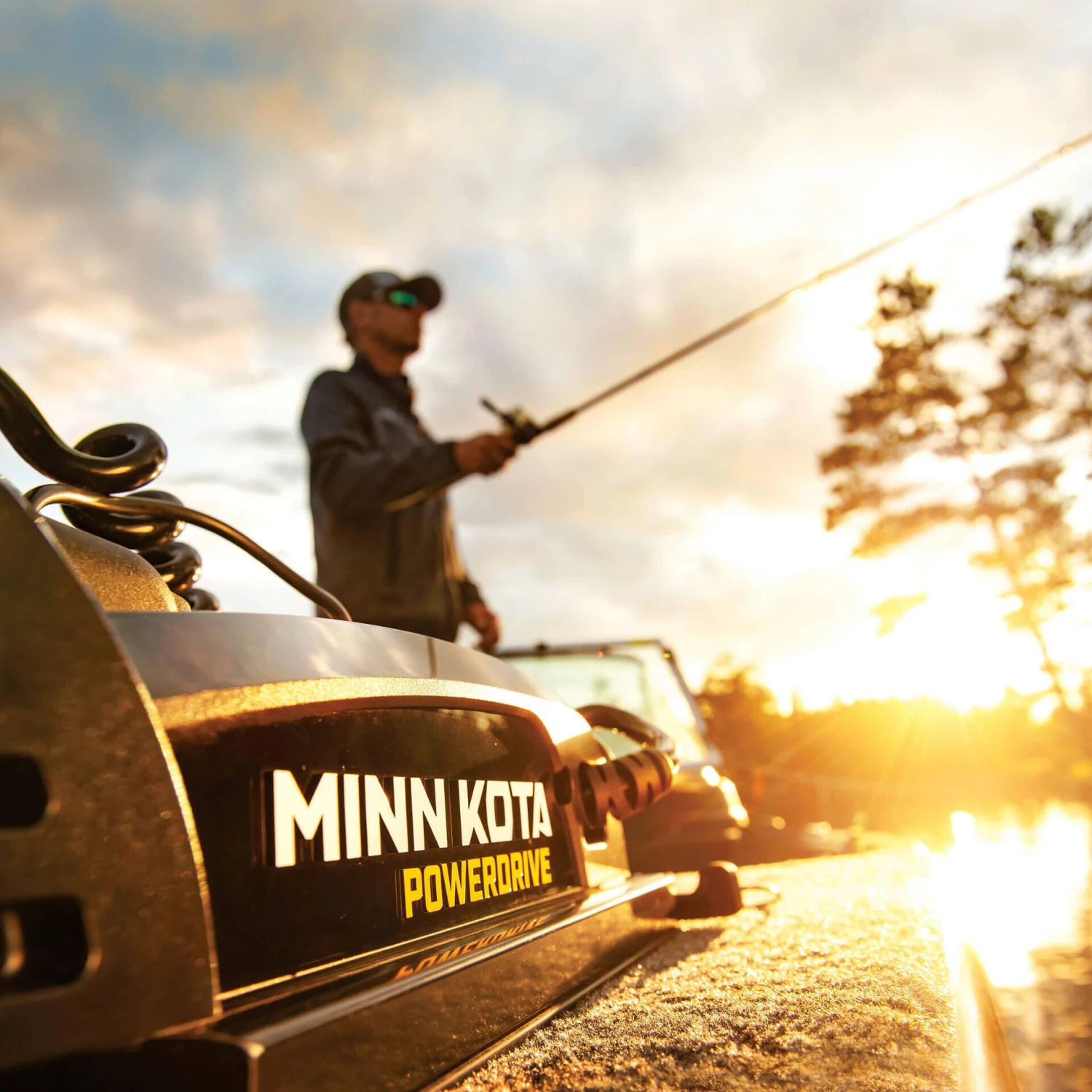 Minn Kota PowerDrive Freshwater Trolling Motor With I-Pilot GPS & Unviersal Sonar 2 10 Minn Kota PowerDrive Freshwater Trolling Motor With I-Pilot GPS & Unviersal Sonar 2 - Image 10