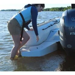 Zodiac Pro 6.5 Fiberglass RIB 20' Boat With Yamaha 175 HP Motor - F175 - 2023 -Sports Store pro 65 with yamaha f175 efi 4 stroke military grey hypalon pro pro 65 neo f175 efi 2023 4