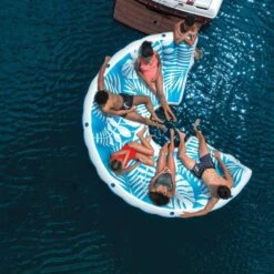 WOW Sports Resort Island Float - 23-WIL-4759
